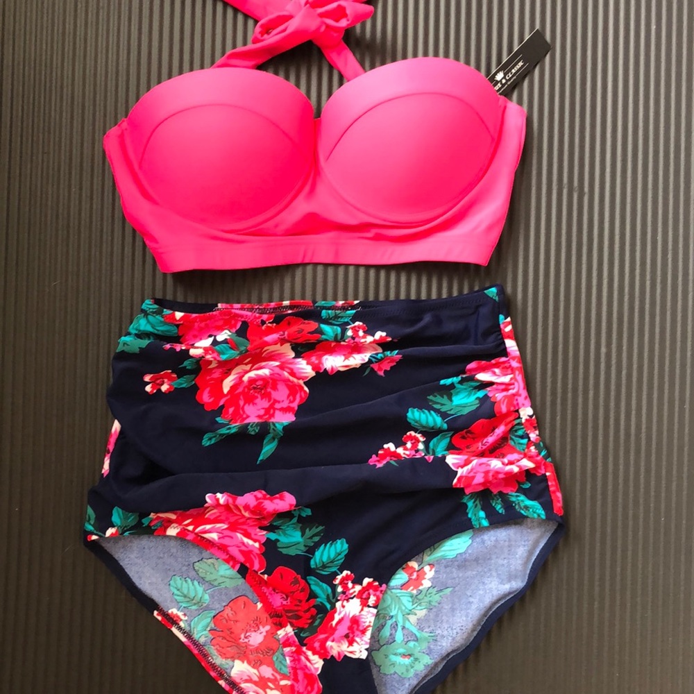 NWT 2 piece swimsuit